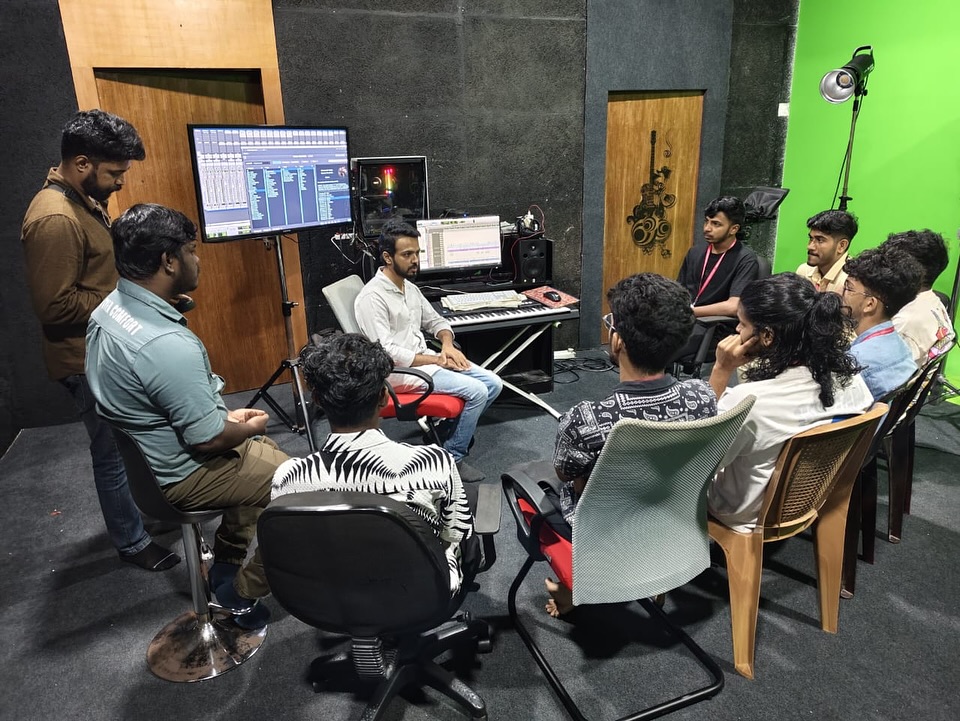 BA Visual Communication